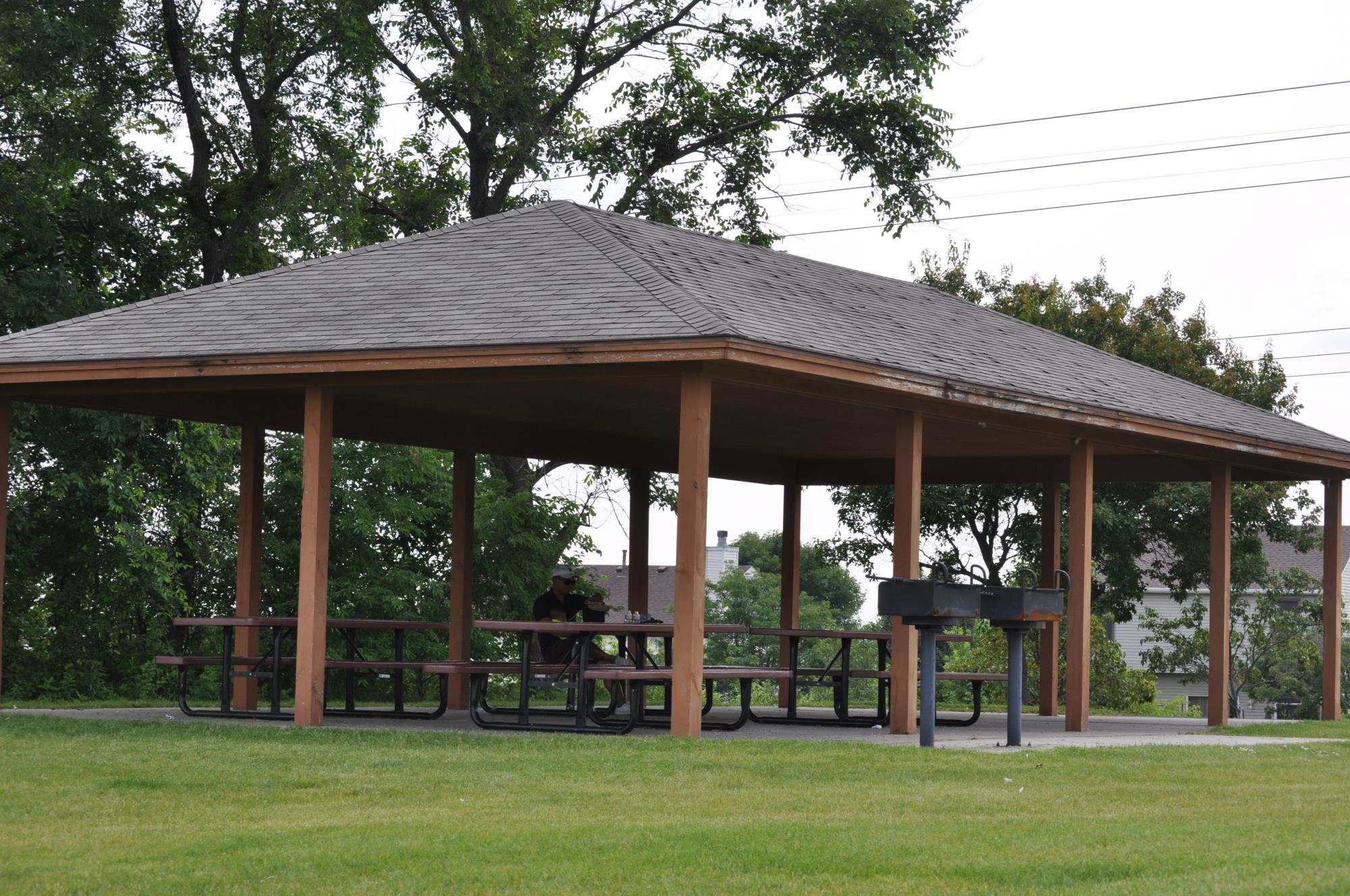 Summit Pointe park shelter